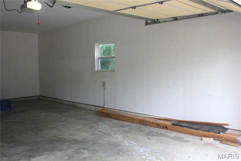 Tiny photo for 1007 Southway Drive, Bowling Green, MO 63334 (MLS # 26056343)