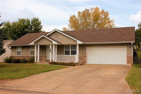 Tiny photo for 1007 Southway Drive, Bowling Green, MO 63334 (MLS # 26056343)