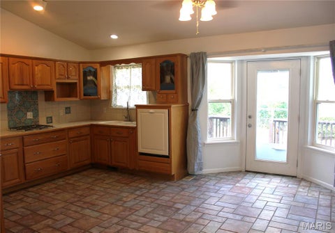 Tiny photo for 1007 Southway Drive, Bowling Green, MO 63334 (MLS # 26056343)