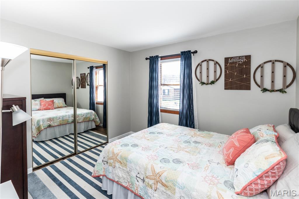 New England Town 8 - Residential