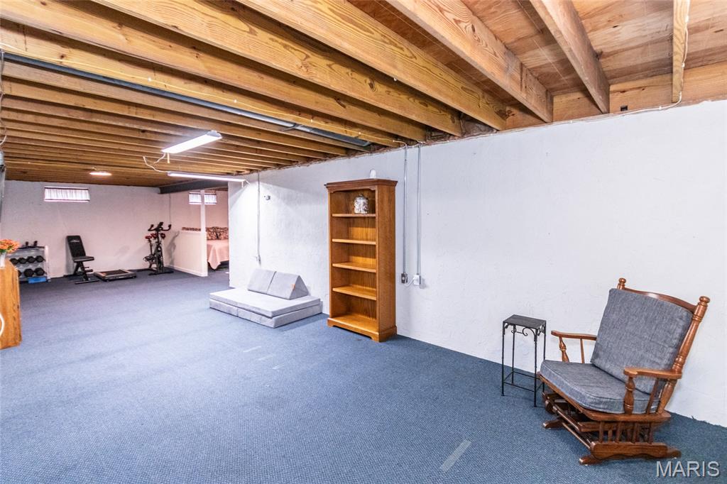 New England Town 8 - Residential