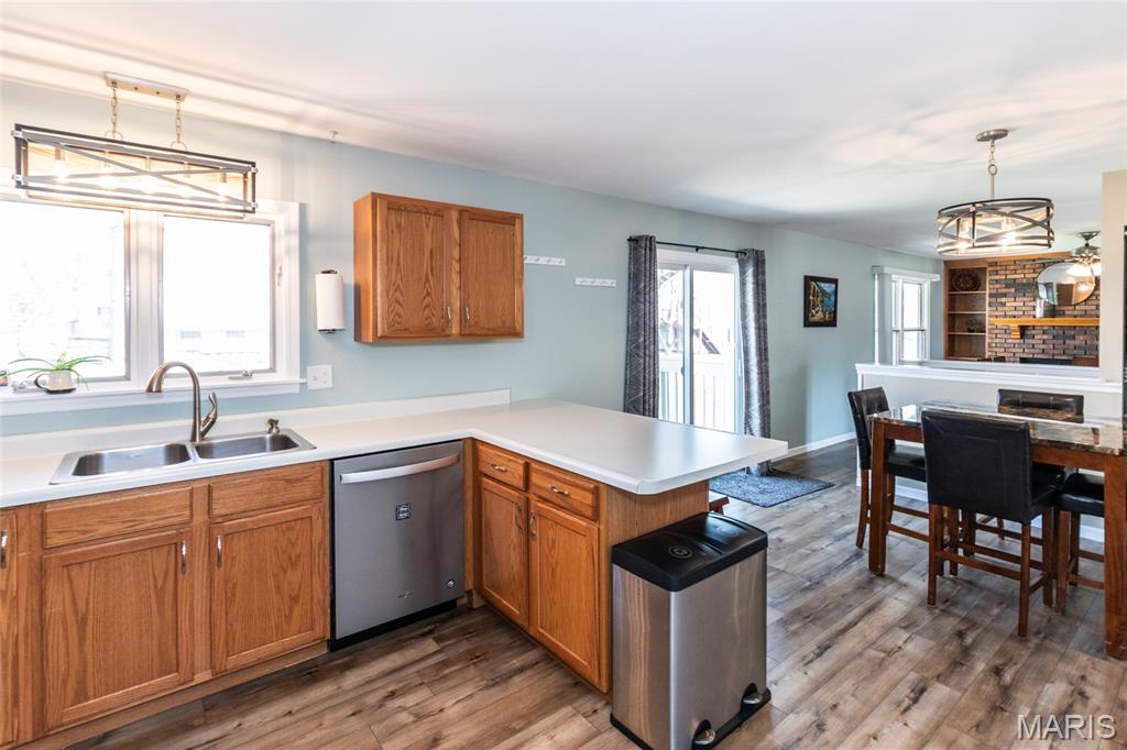 New England Town 8 - Residential