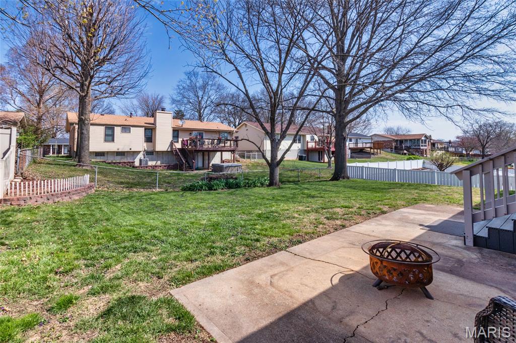 New England Town 8 - Residential