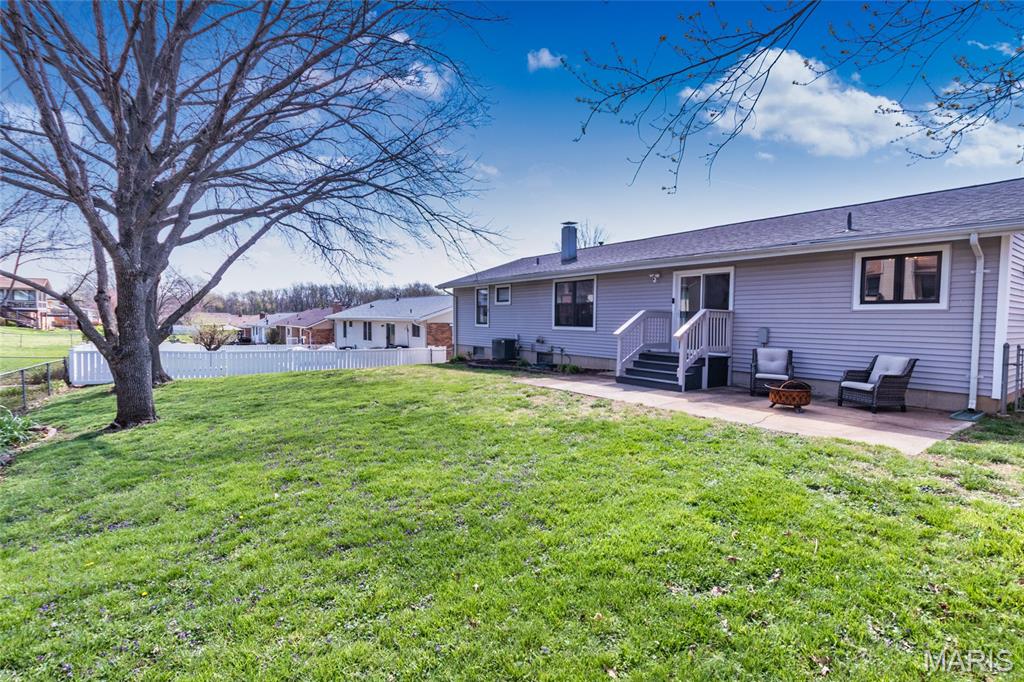 New England Town 8 - Residential