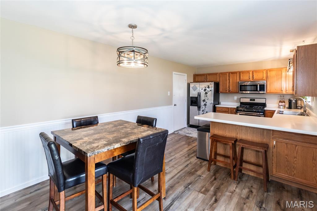 New England Town 8 - Residential