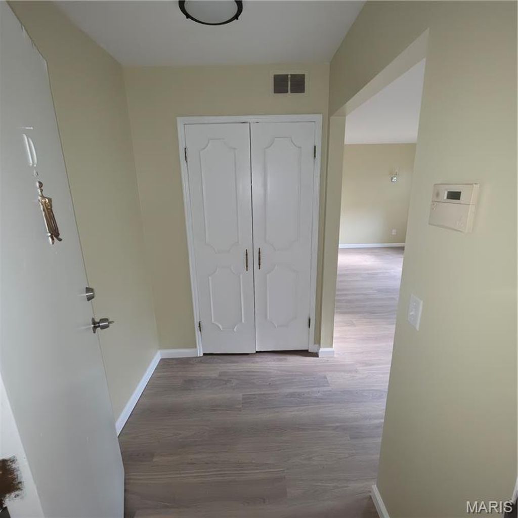 Photo of 6670 Chesapeake Drive #D, Florissant, MO 63033 (MLS # 26026236)