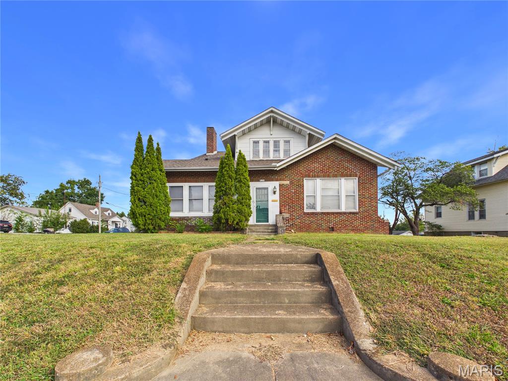 828 W Saint Joseph Street