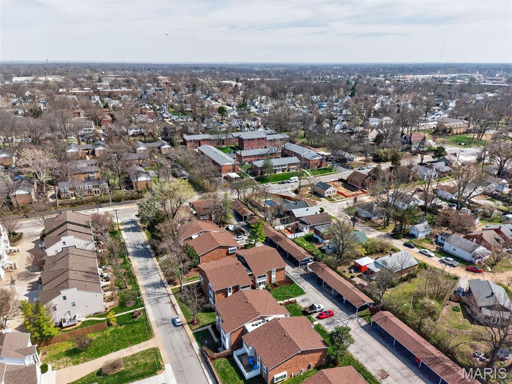 Geyer Place Condo - Residential