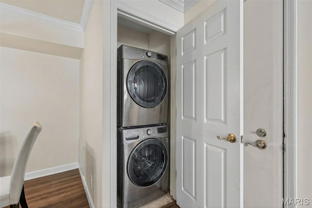 Geyer Place Condo - Residential