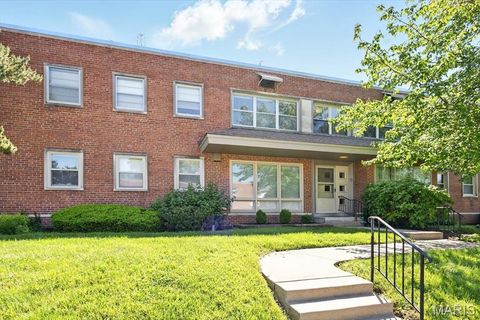 5 Delcrest Court 203 St Louis MO 63124