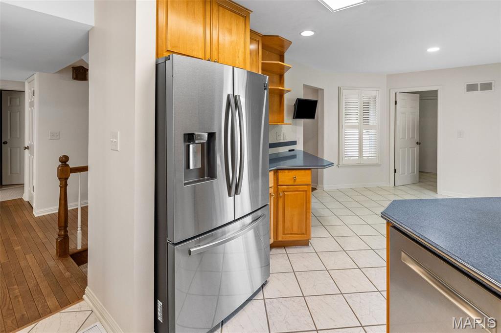 Baywood Villages Condo Ph Two - Residential