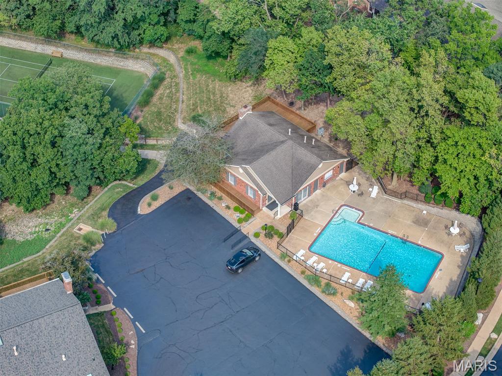 Baywood Villages Condo Ph Two - Residential