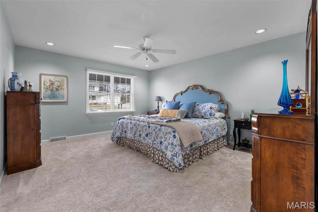 Lexington Place 01 - Residential