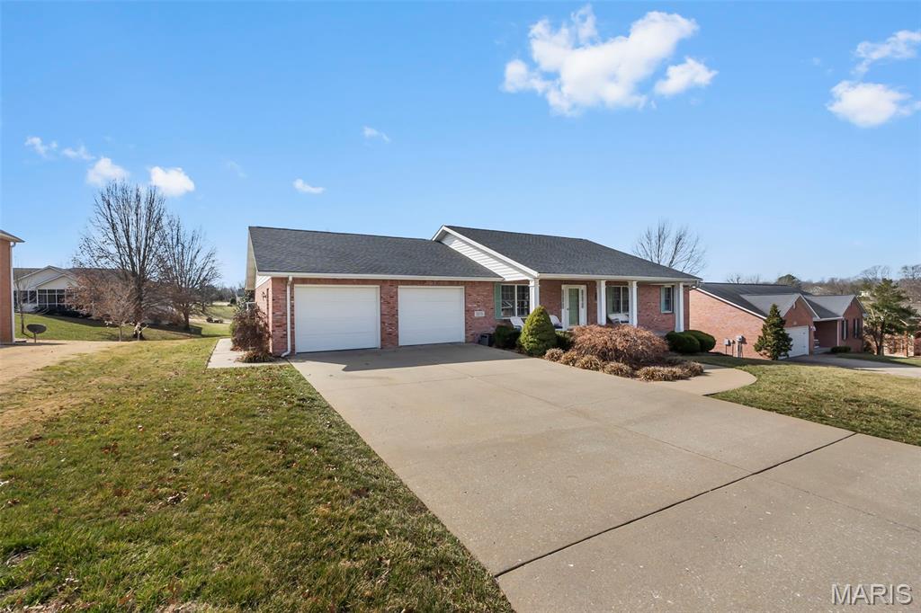 Lexington Place 01 - Residential