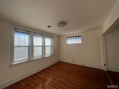 Tiny photo for 7473 Wise Avenue, St Louis, MO 63117 (MLS # 26004054)