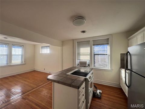 Tiny photo for 7473 Wise Avenue, St Louis, MO 63117 (MLS # 26004054)