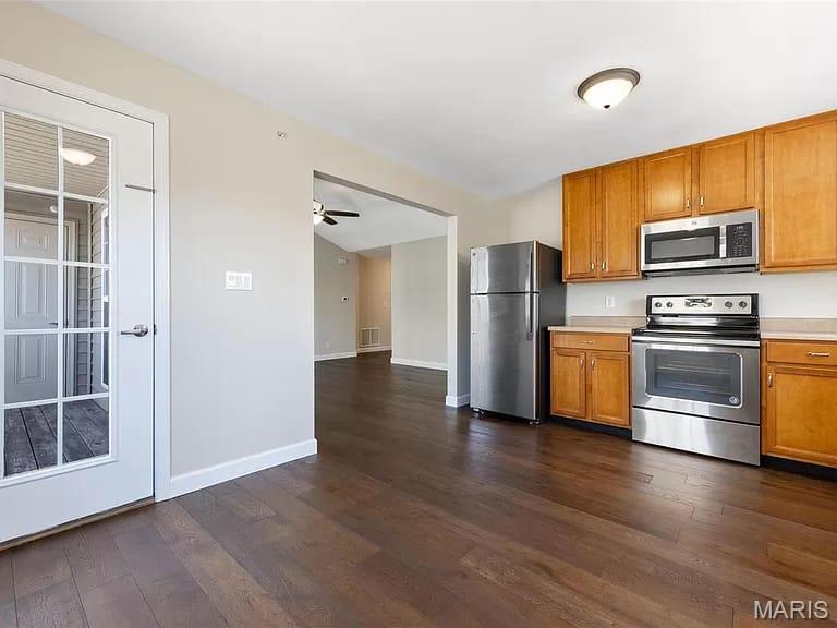 Saratoga #2 Condo #5 - Residential Lease