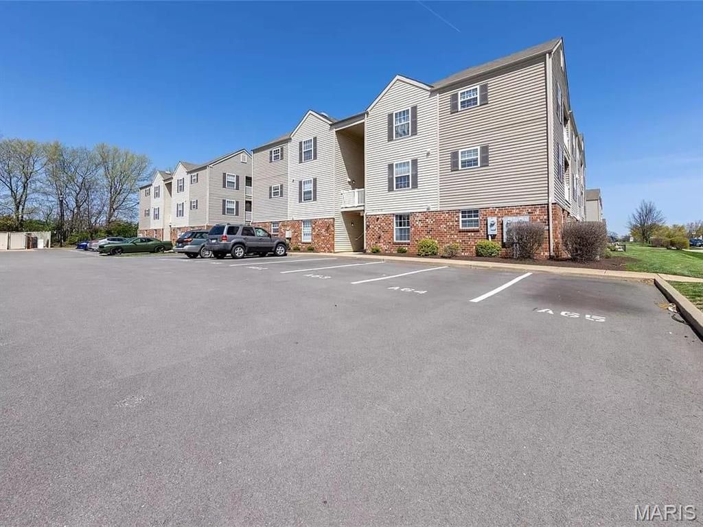 Photo of 4133 Welsh Drive, Lake Saint Louis, MO 63367 (MLS # 26021178)