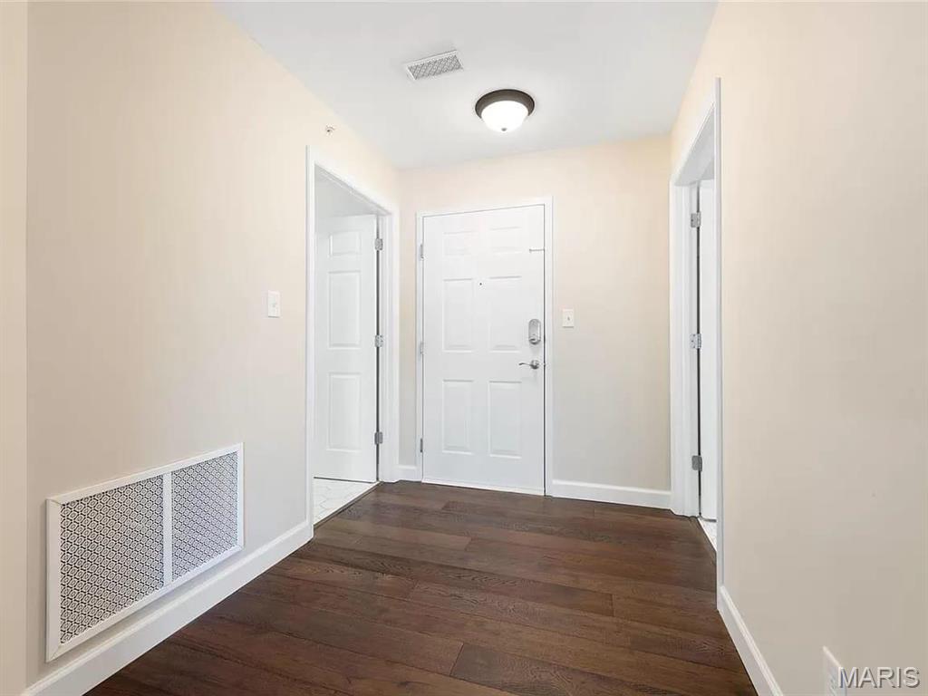 Saratoga #2 Condo #5 - Residential Lease