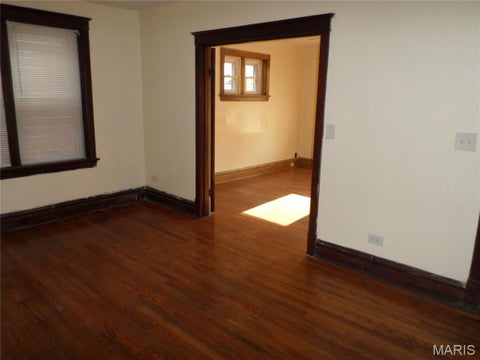 Tiny photo for 3902 Iowa Avenue, St Louis, MO 63118 (MLS # 26059834)