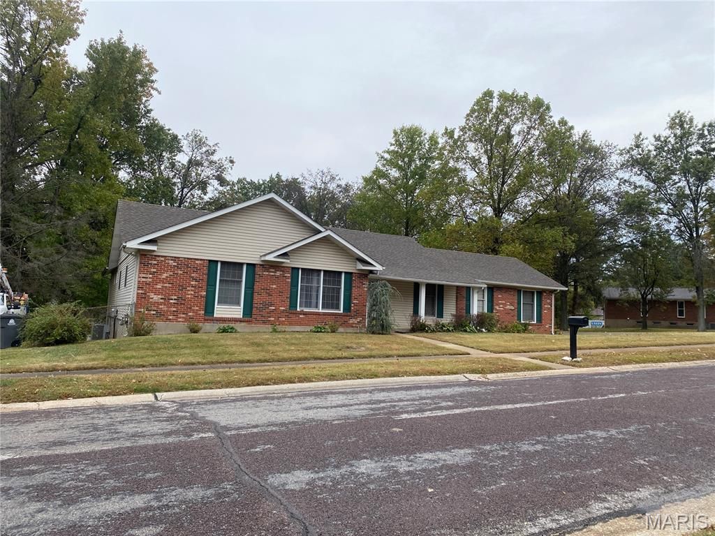 Photo of 6320 Hadden Bay Drive, Florissant, MO 63033 (MLS # 25072624)