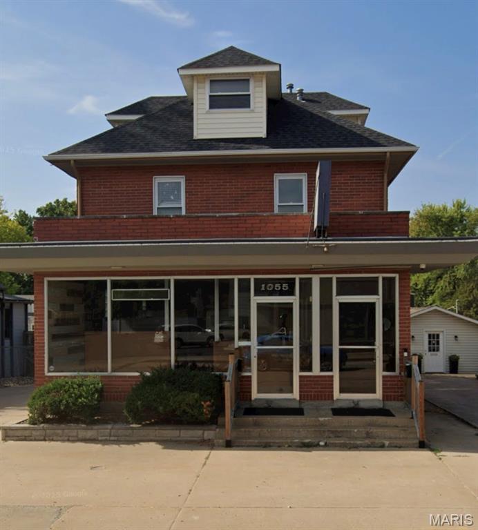Photo 1 of 12 — 1055 First Capital, St Charles, MO 63301
