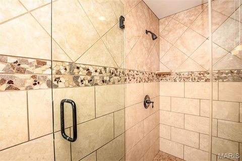 Tiny photo for 28 Ladue Meadows Meadows, Creve Coeur, MO 63141 (MLS # 25071835)