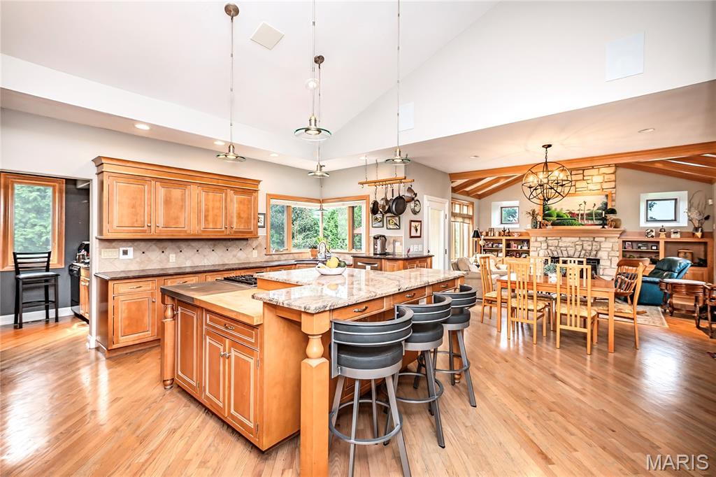 28 Ladue Meadows Meadows