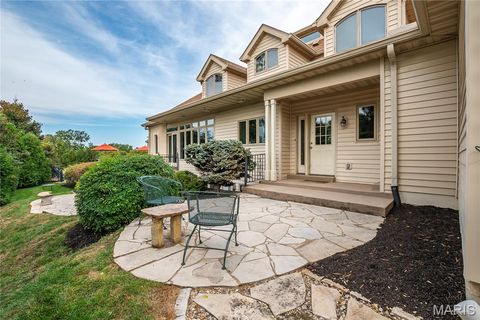 Tiny photo for 28 Ladue Meadows Meadows, Creve Coeur, MO 63141 (MLS # 25071835)