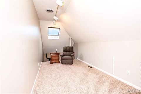 Tiny photo for 28 Ladue Meadows Meadows, Creve Coeur, MO 63141 (MLS # 25071835)