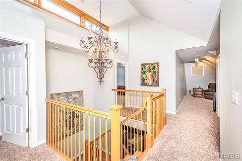 Tiny photo for 28 Ladue Meadows Meadows, Creve Coeur, MO 63141 (MLS # 25071835)