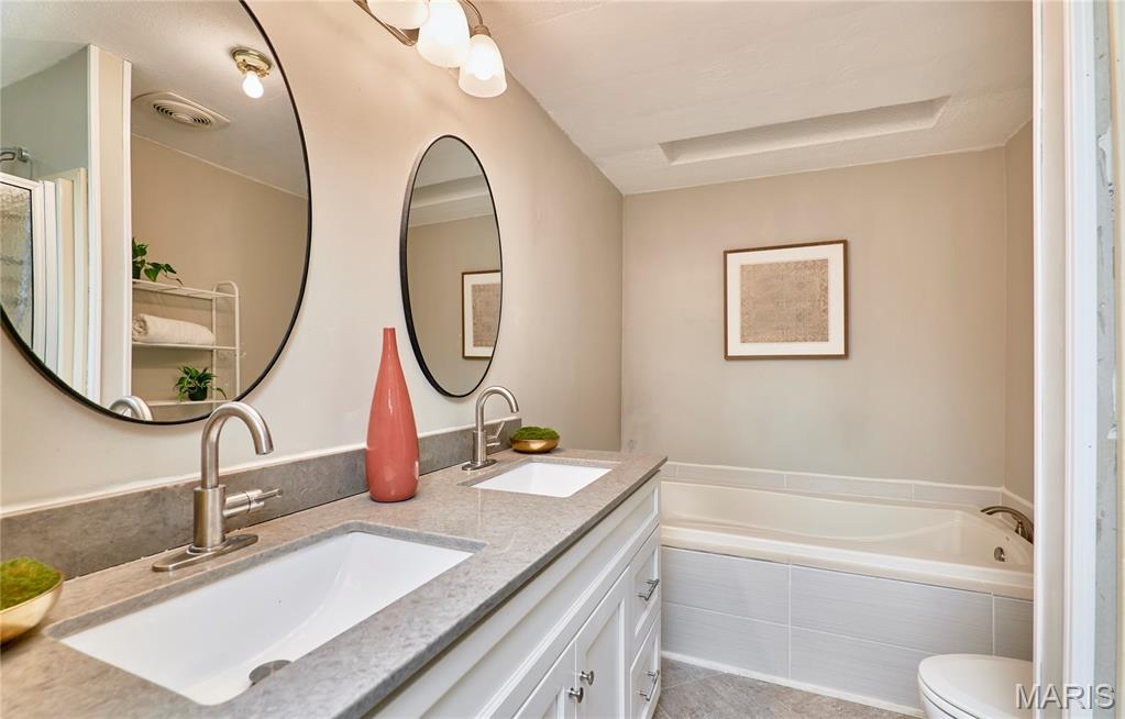 Meadow Lark 02 - Residential