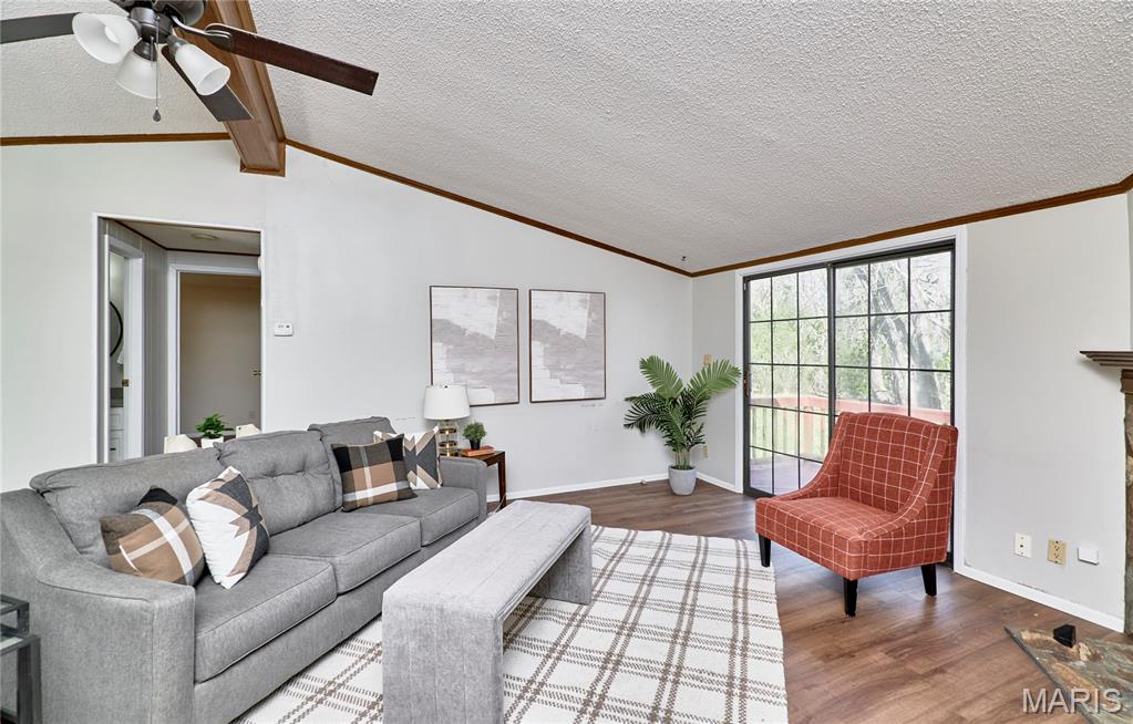 Meadow Lark 02 - Residential