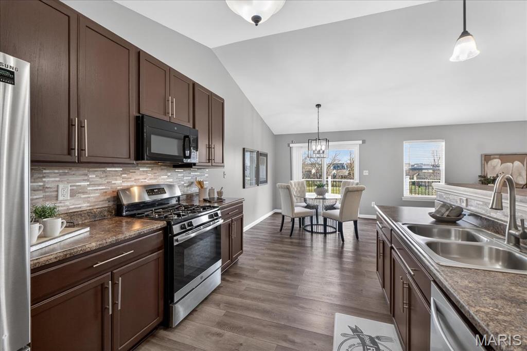 Cobblestone Crossing #1 - Residential