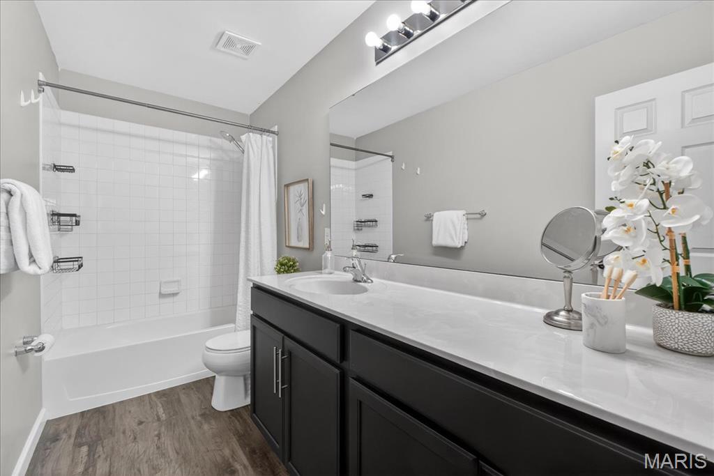 Cobblestone Crossing #1 - Residential