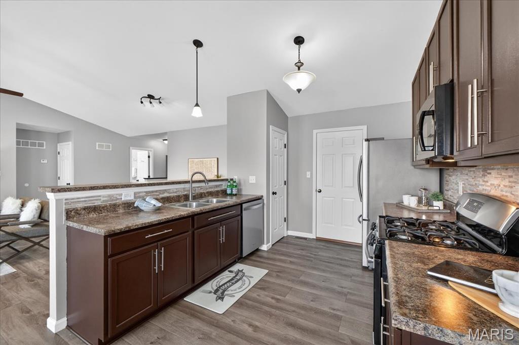 Cobblestone Crossing #1 - Residential