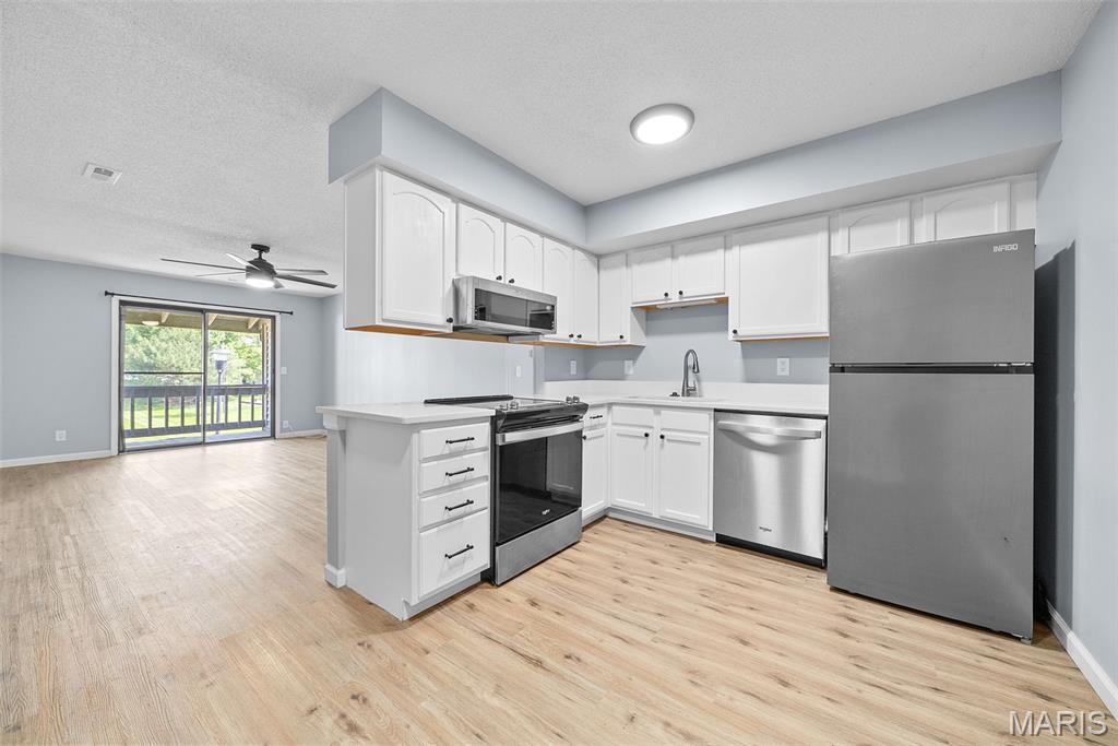 St Charles, Missouri 63303, United States, 2 Bedrooms Bedrooms, ,1 BathroomBathrooms,Residential,Active,210837