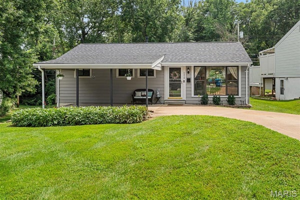 7210 SHELLBURNE DR, AFFTON, MO 63123 - Image ceba35e75ec815cdffc000643ae8d08d/581320358