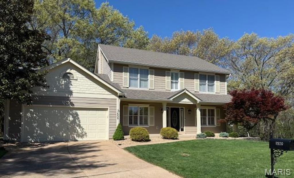 Photo of 1509 Clayton Woods Court, Wildwood, MO 63011 (MLS # 26024133)