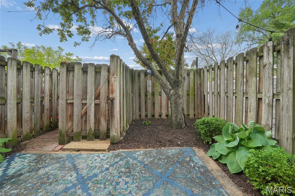 Laclede East - Residential