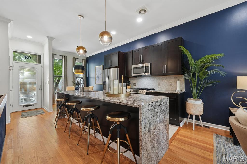 Laclede East - Residential