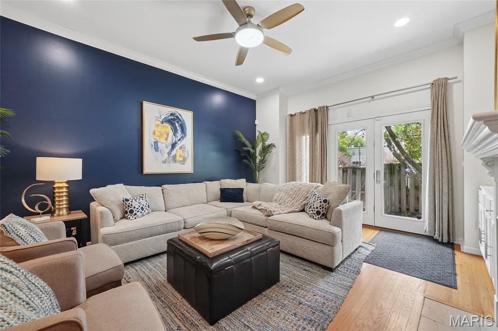 Laclede East - Residential