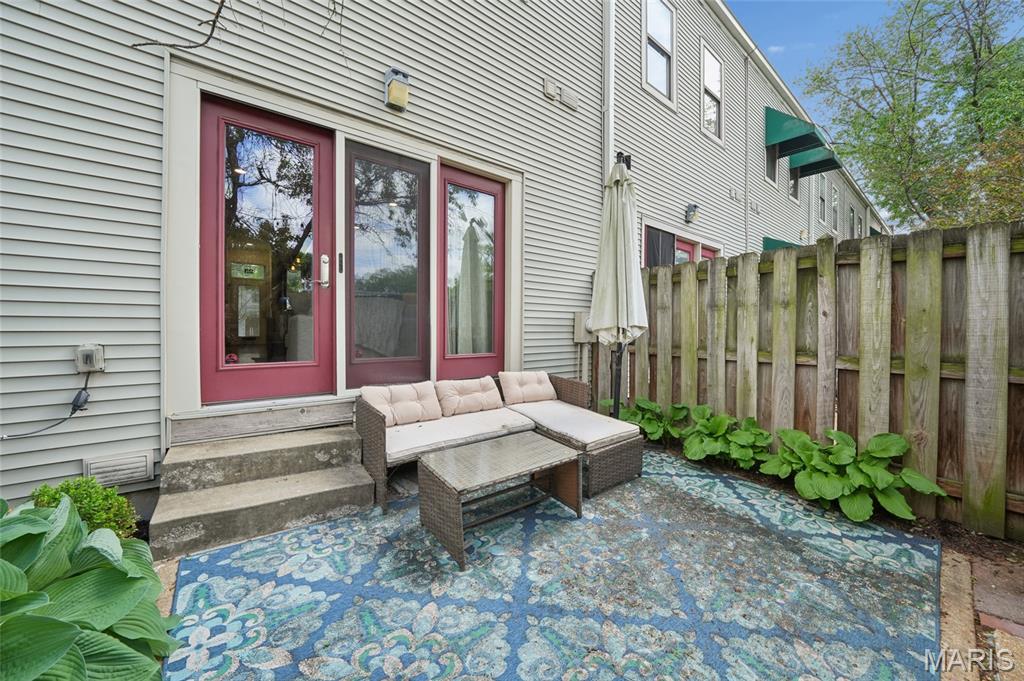 Laclede East - Residential
