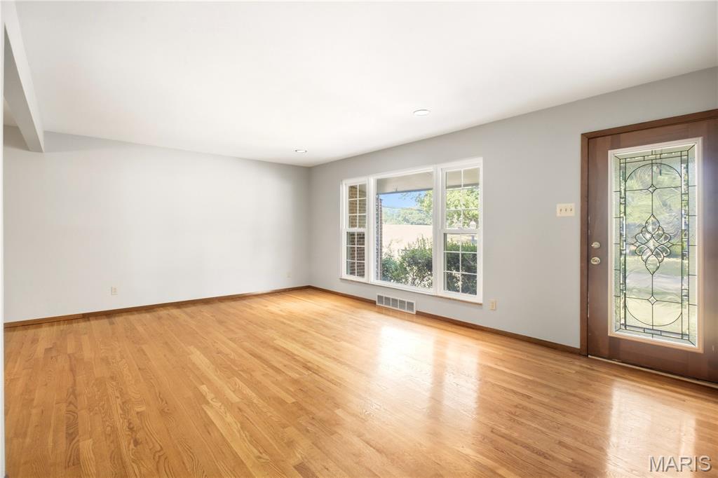 530 Mid Meadows Lane