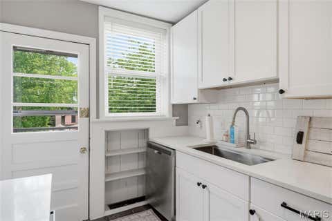 Tiny photo for 6306 Southwood Avenue #3E, Clayton, MO 63105 (MLS # 26046657)