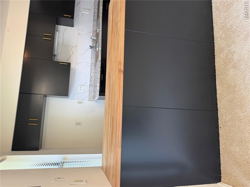 Sunset Park Condo Fifteenth - Residential
