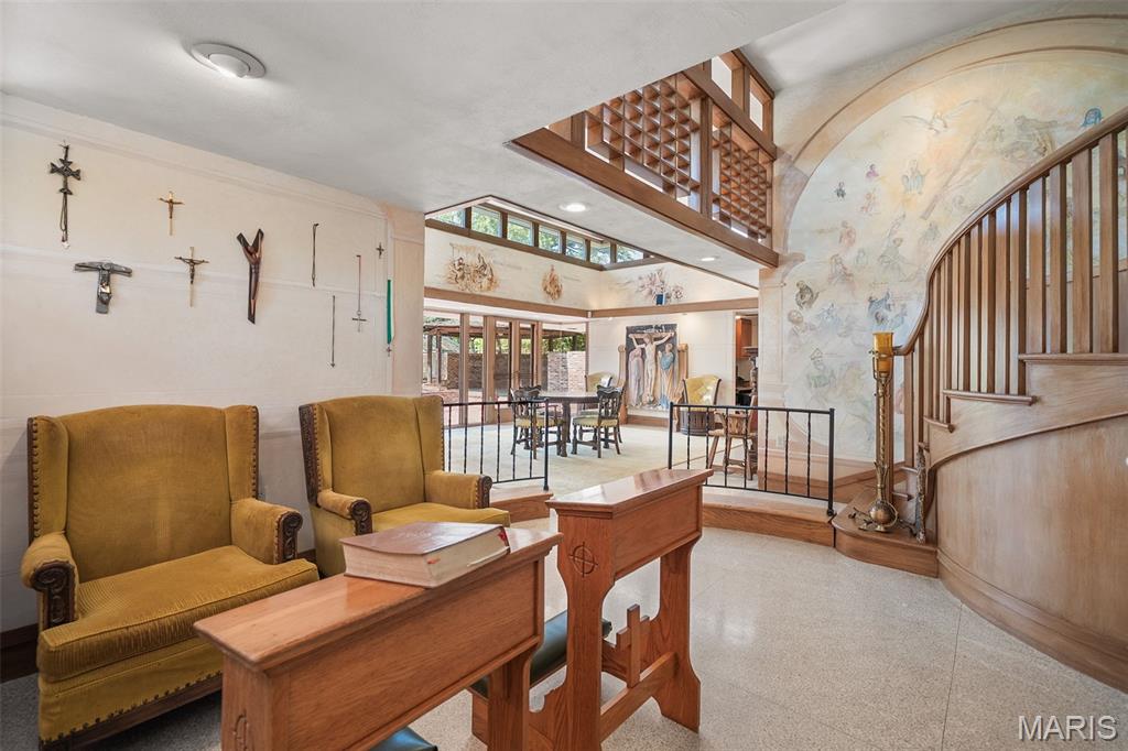 Sunset Crest Lt 8 & Edward Weidlich Estate - Residential