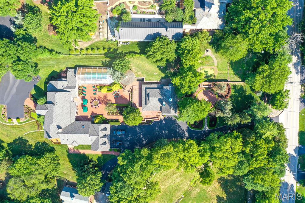 Sunset Crest Lt 8 & Edward Weidlich Estate - Residential