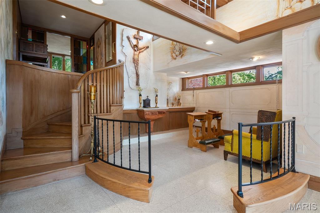 Sunset Crest Lt 8 & Edward Weidlich Estate - Residential