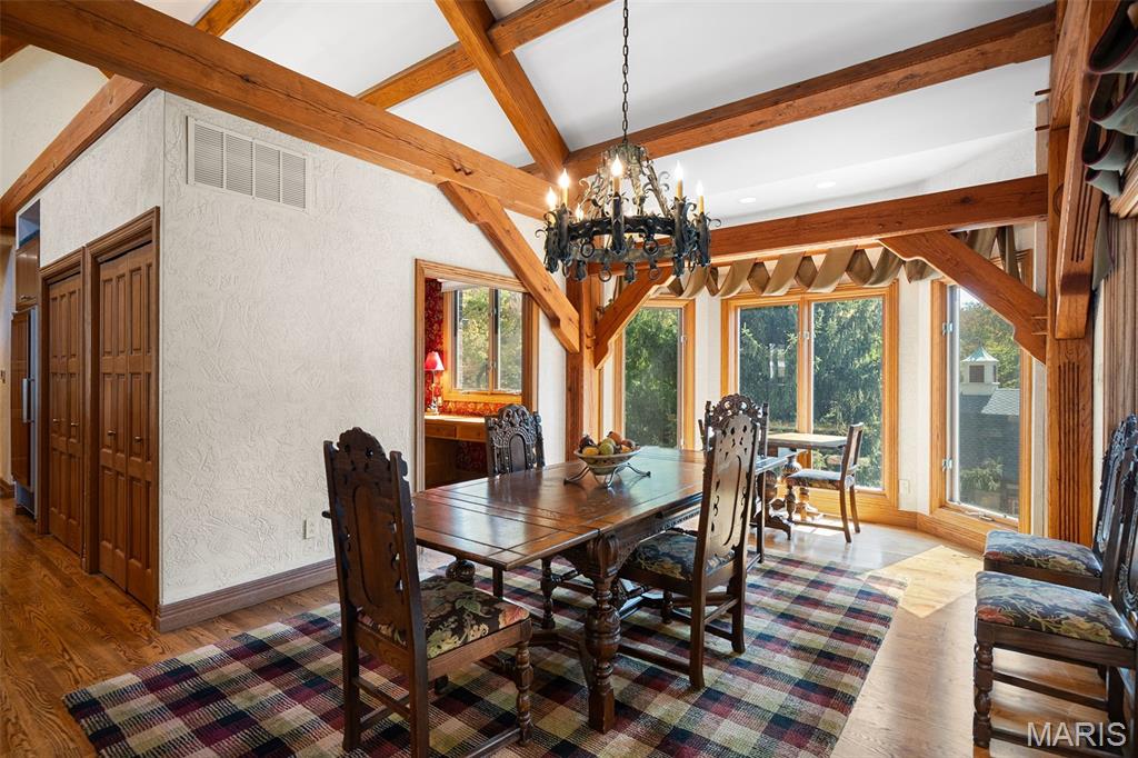 Sunset Crest Lt 8 & Edward Weidlich Estate - Residential